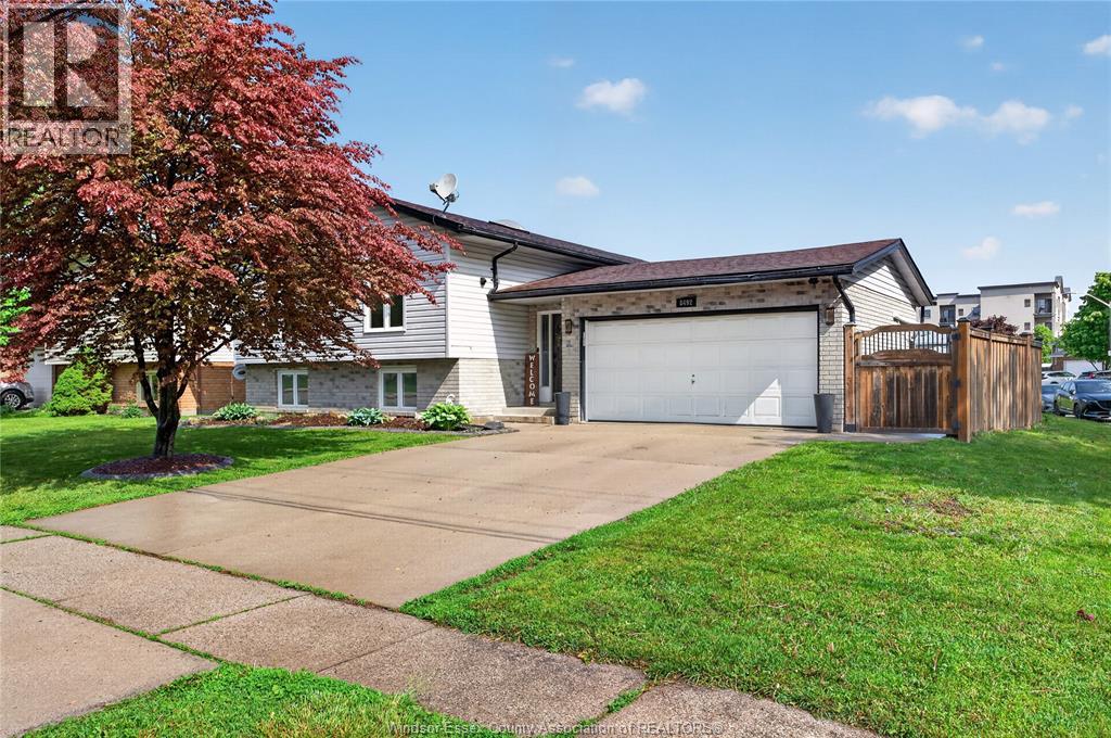 8492 Jerome , Windsor, ON, N8S4S1