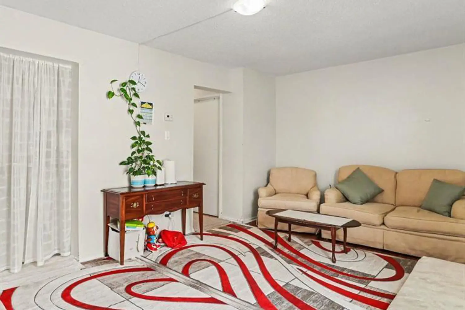 1239 Bowmount Street 73 photo 4