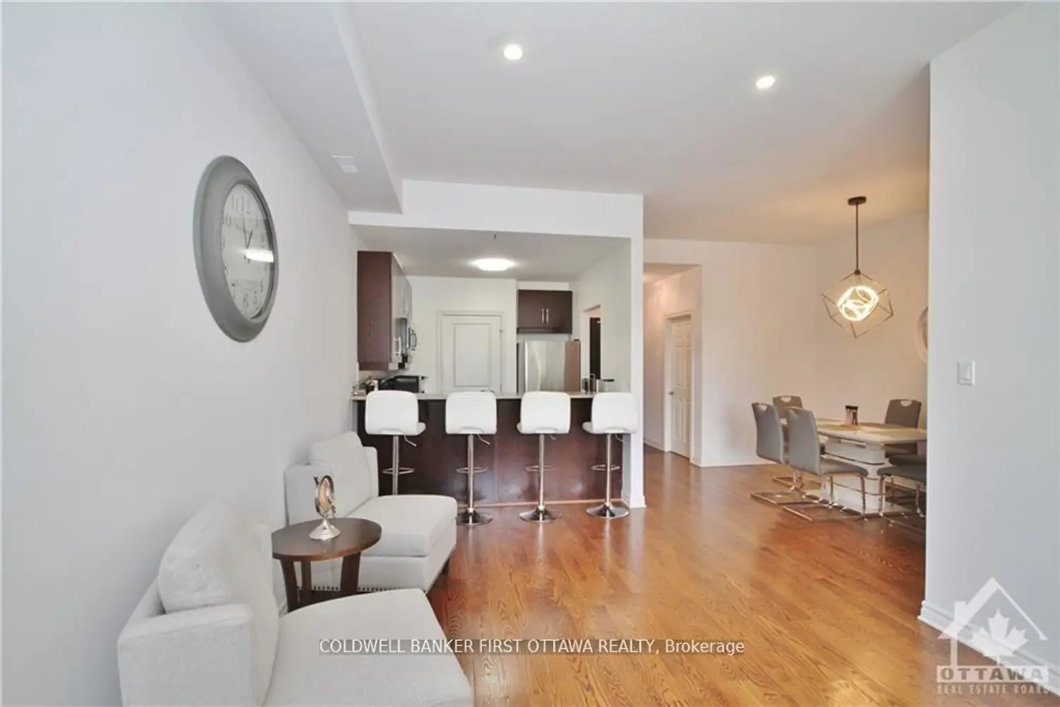 Additional image 10 of 500 Claridge Drive 205