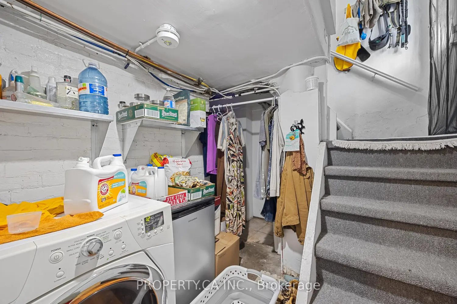 Additional image 6 of 396 Roxton Road