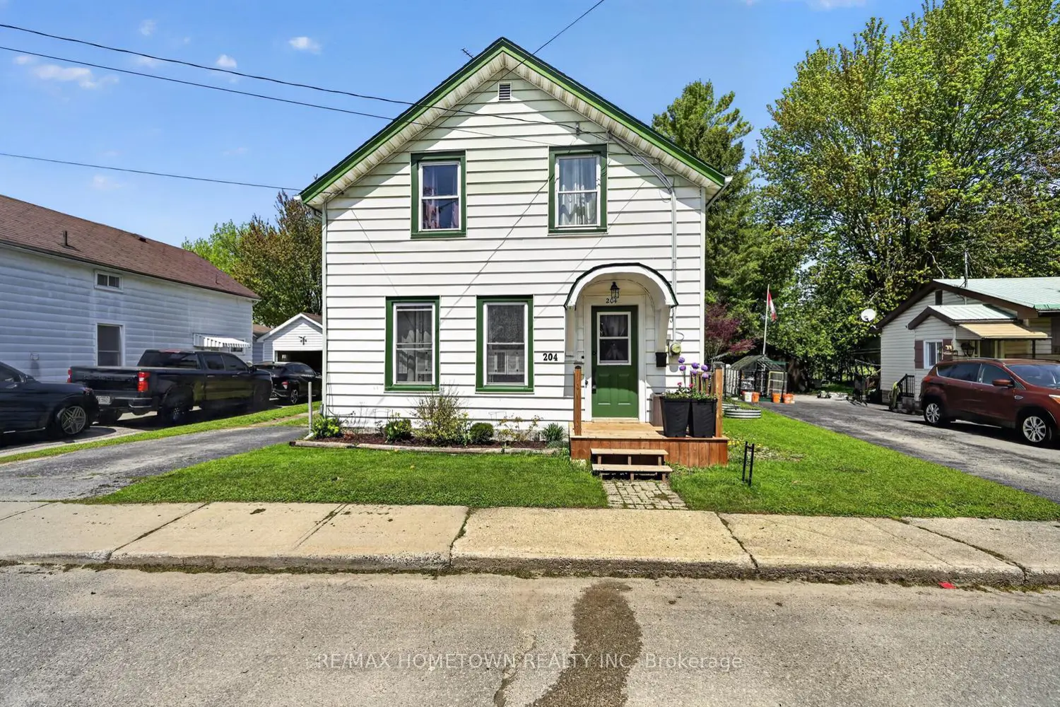 204 Wood Street