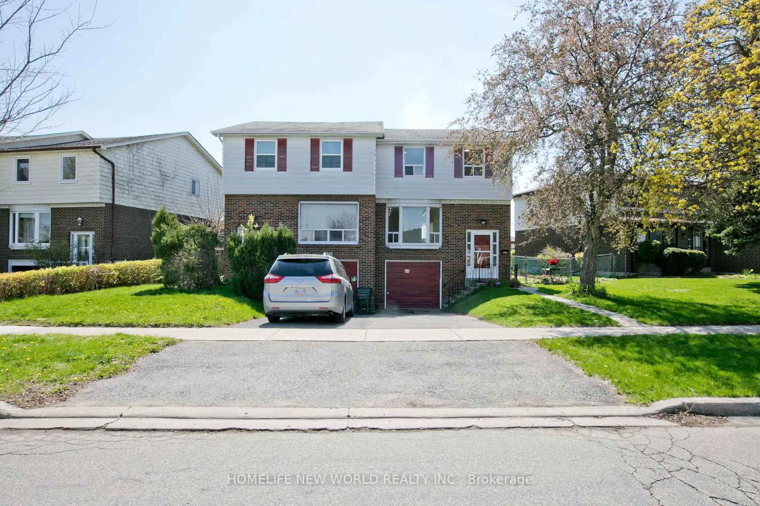 93 Corinthian Boulevard