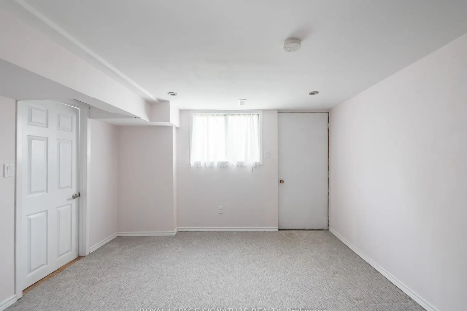 Additional image 14 of 3175 Kirwin Avenue 92
