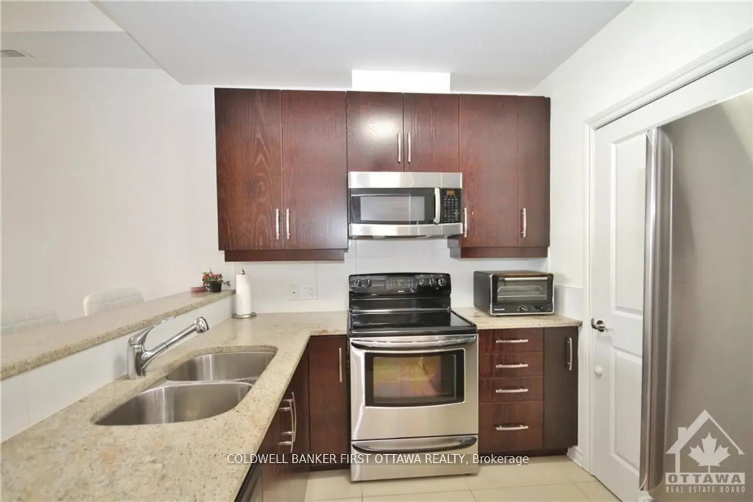 Additional image 13 of 500 Claridge Drive 205