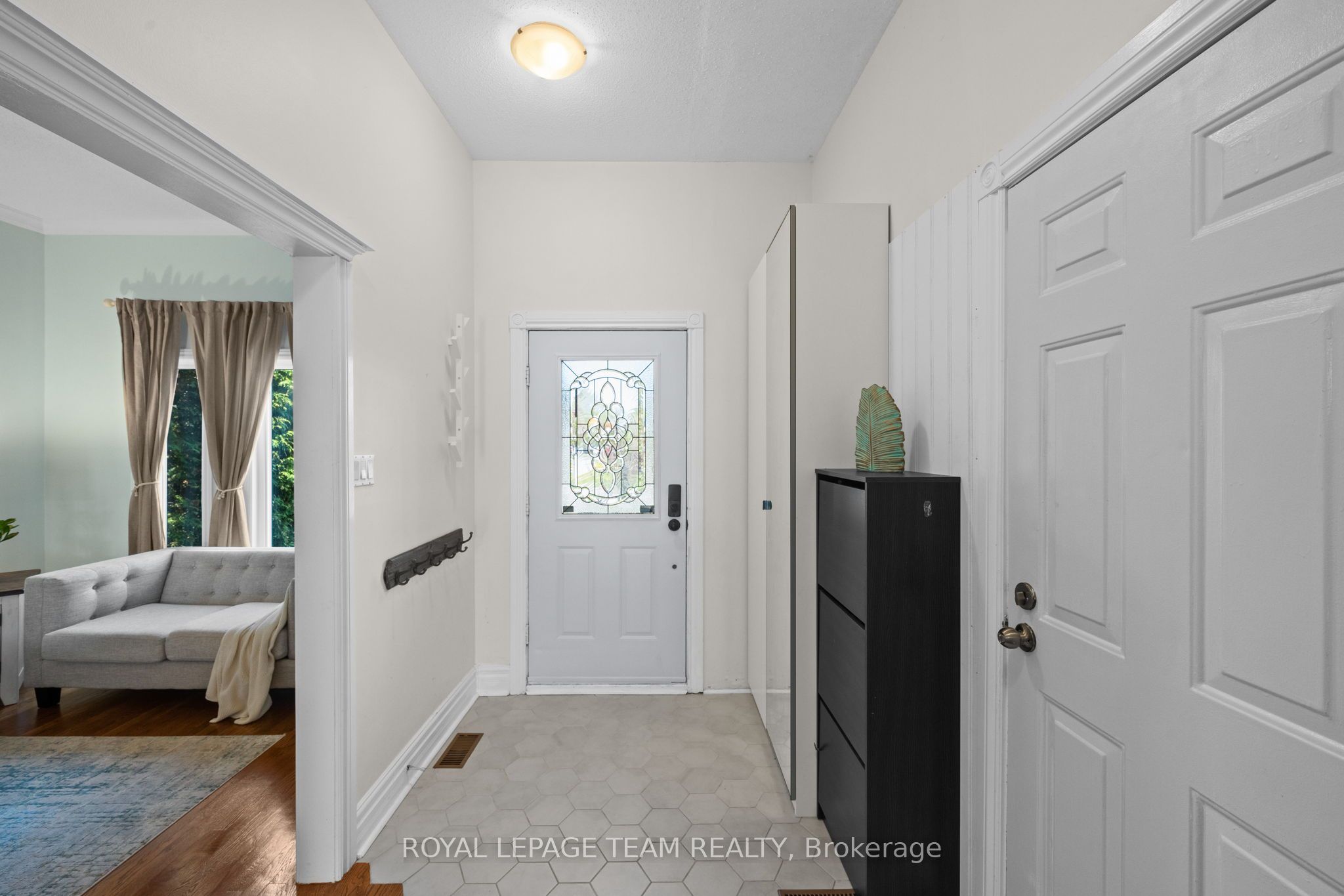 Additional image 3 of 14 Greer Street, Ottawa, ON, K2S 1H8