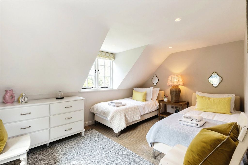 Additional image 19 of 3 bed semi-detached house to rentCowley, Cheltenham, Gloucestershire GL53