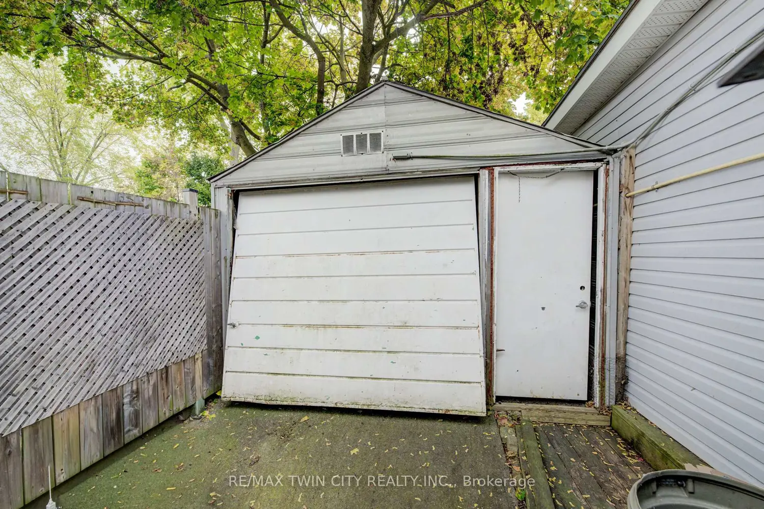 Additional image 18 of 88 Walnut Street