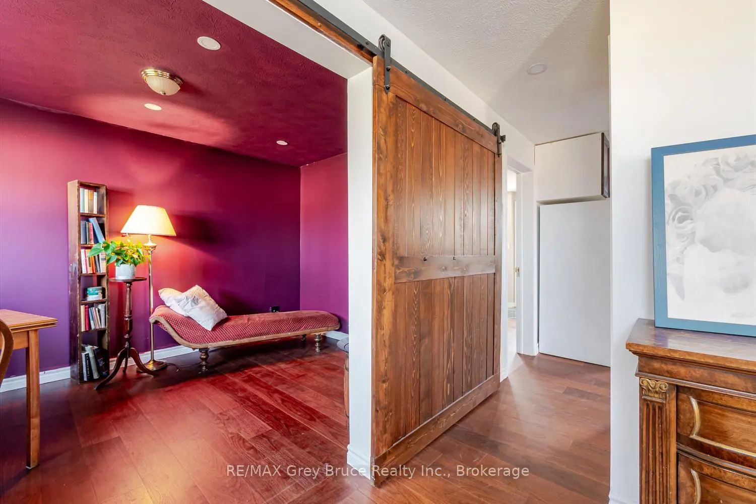 Additional image 4 of 735 5Th Avenue
