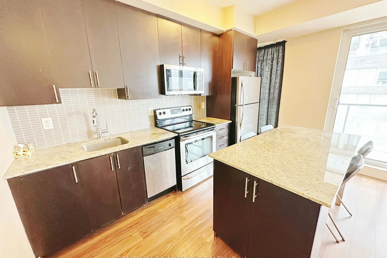 Additional image 4 of 260 Sackville Street 611