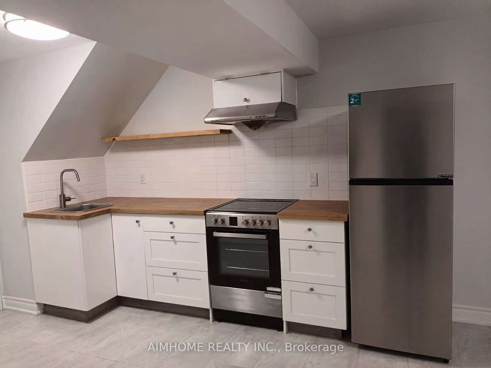 Additional image 2 of Basement-2304 Keele Street, Toronto, ON, M6M 3Z8