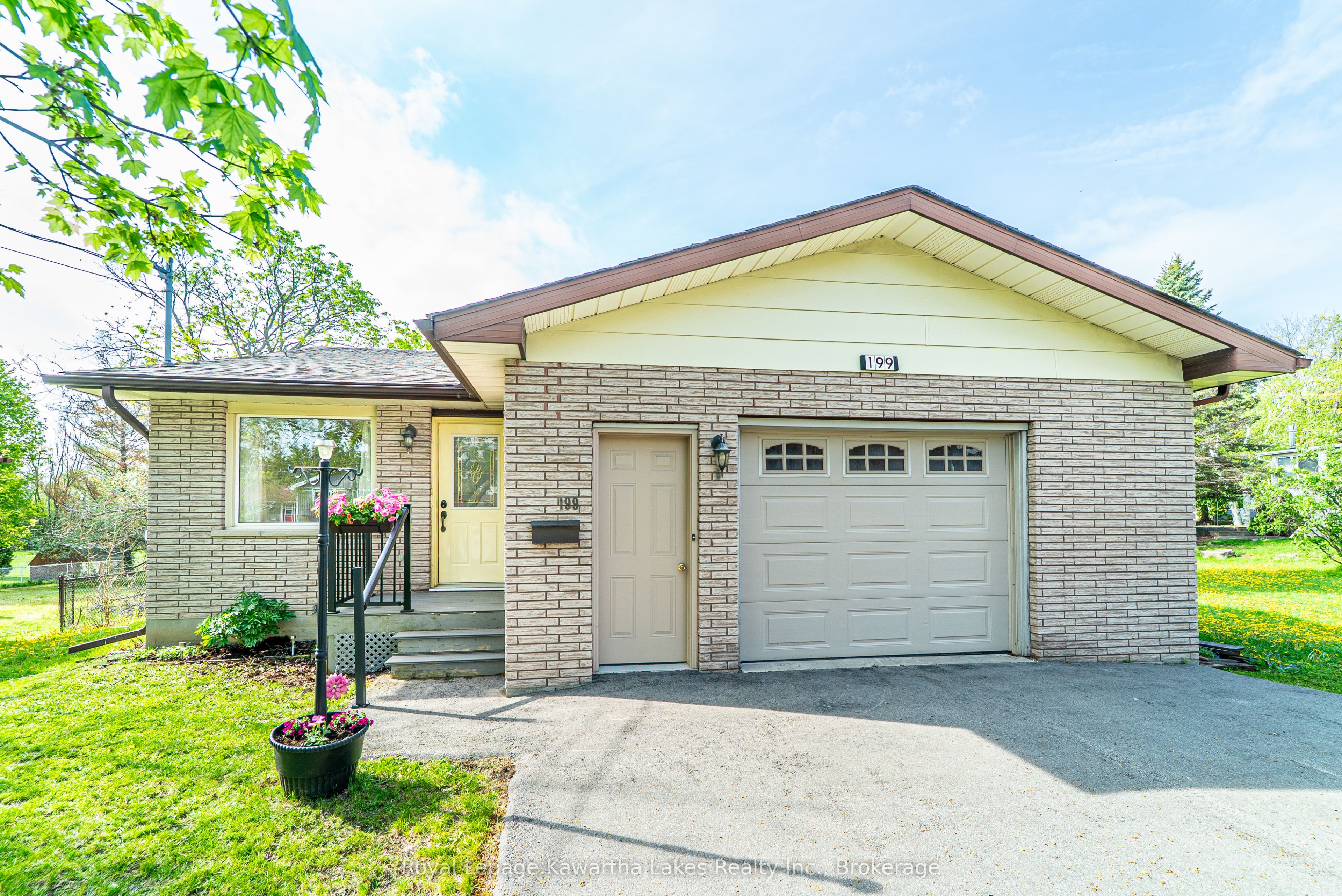Additional image 2 of 199 Mary Street W, Kawartha Lakes, ON, K9V 5N2