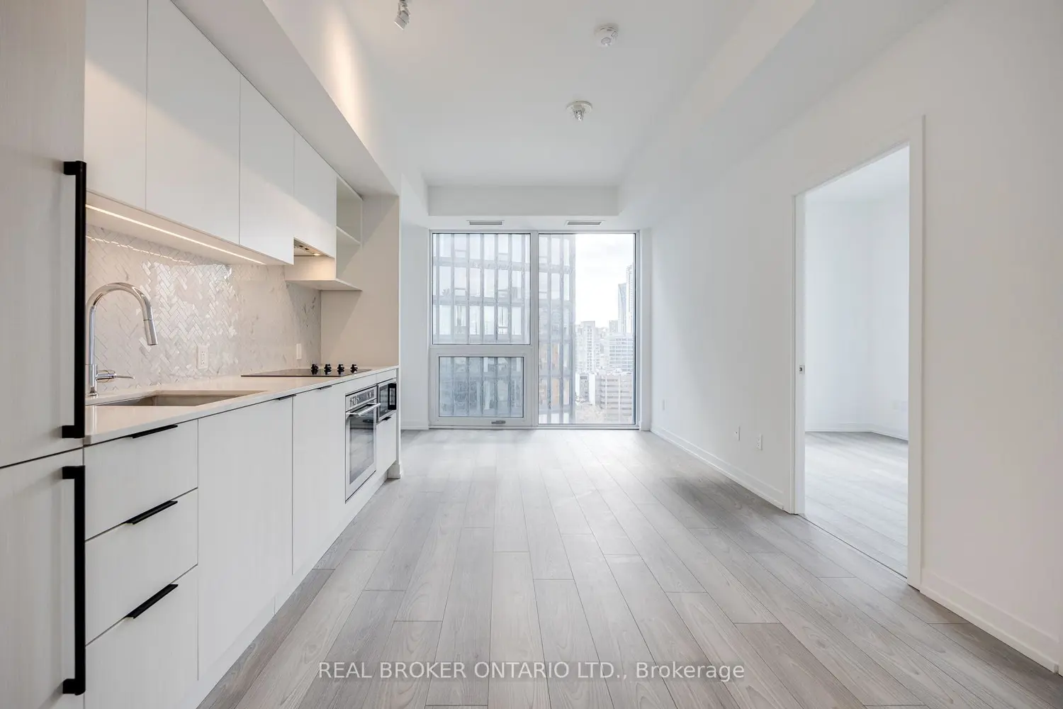 Additional image 5 of 82 Dalhousie Street 2006