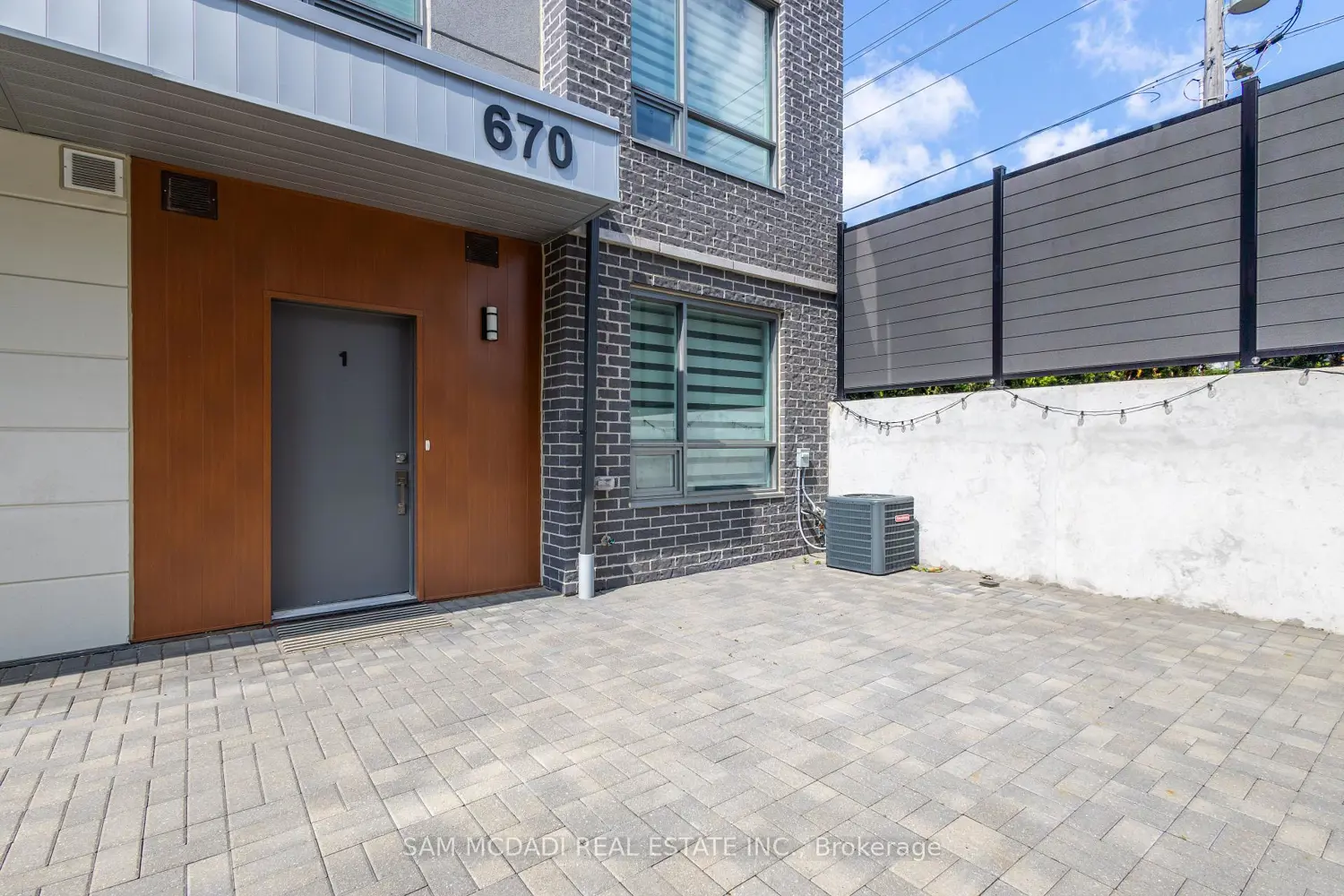Additional image 16 of 670 Atwater Avenue 1