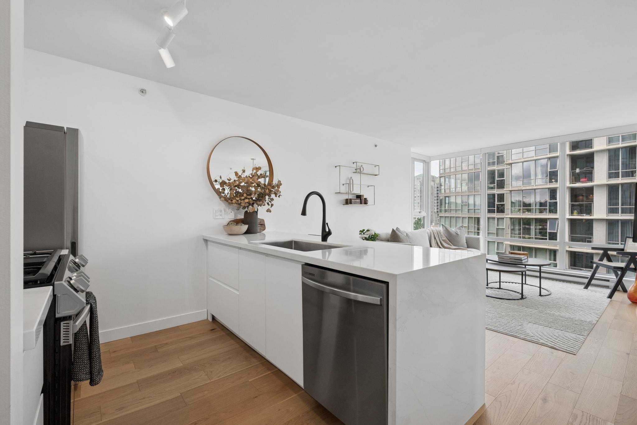 Additional image 5 of 1208-1495 Richards Street, Vancouver, BC, V6Z 3E3