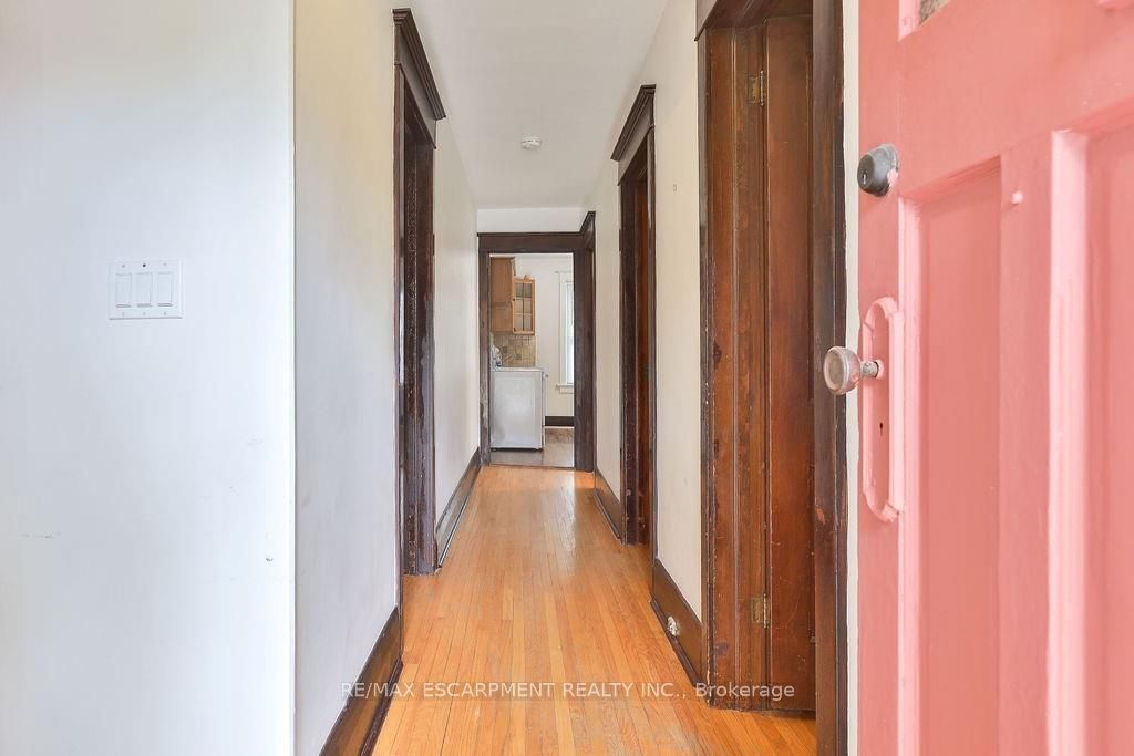 Additional image 4 of 311 Queen Street S, Mississauga, ON, L5M 1L9