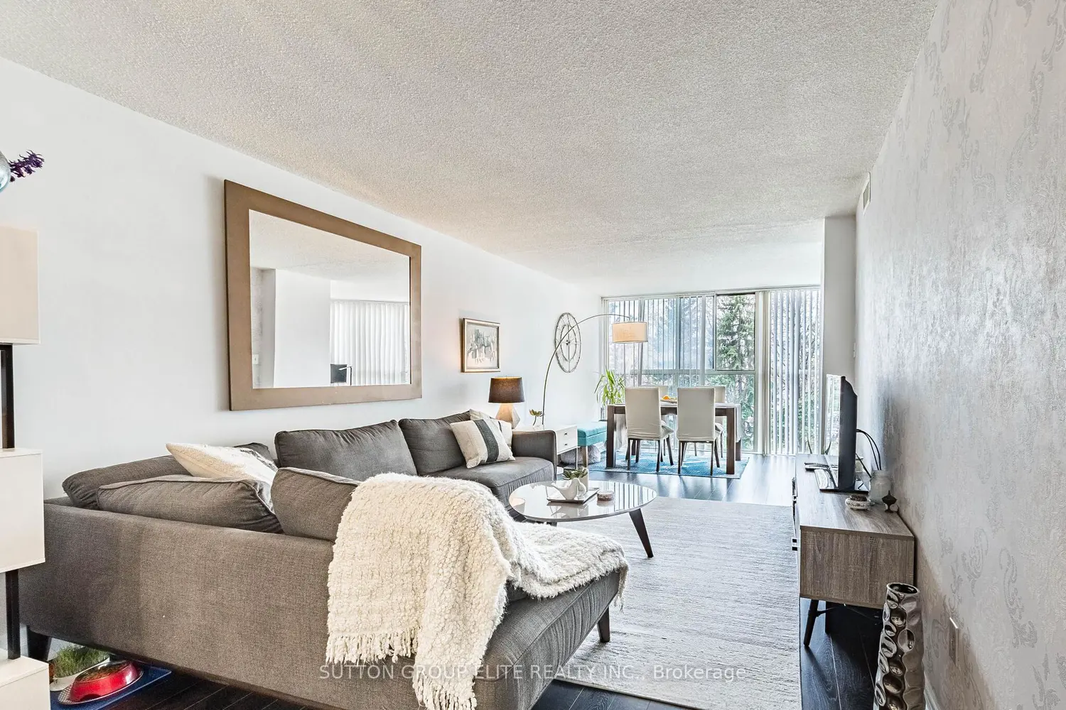 Additional image 9 of 2091 Hurontario Street 307