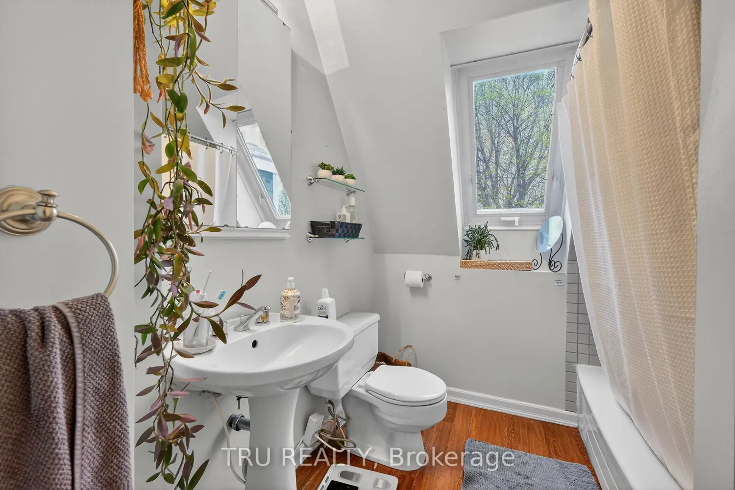 Additional image 11 of 84 James Street