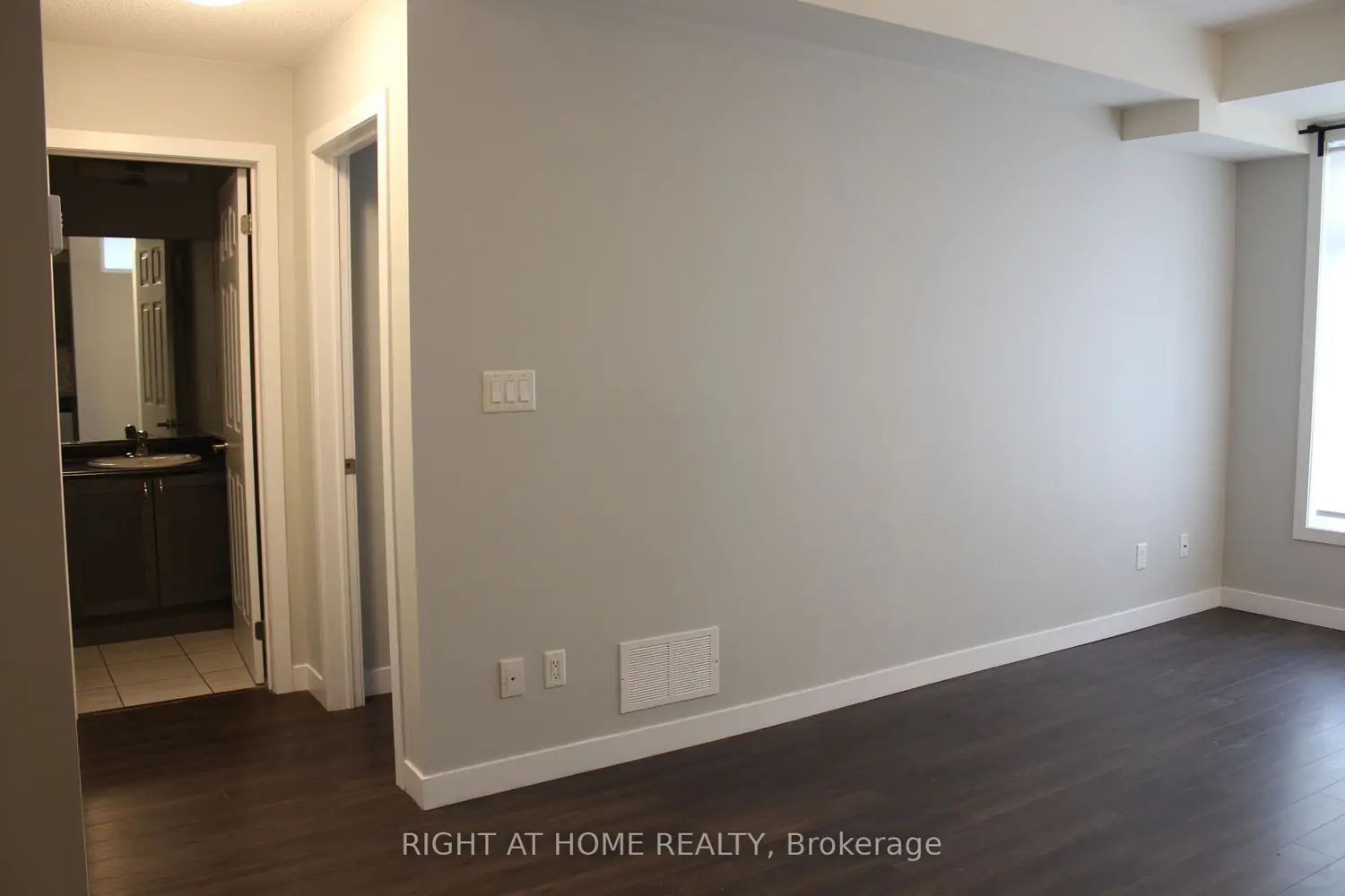 Additional image 3 of 6 Bicknell Avenue 17
