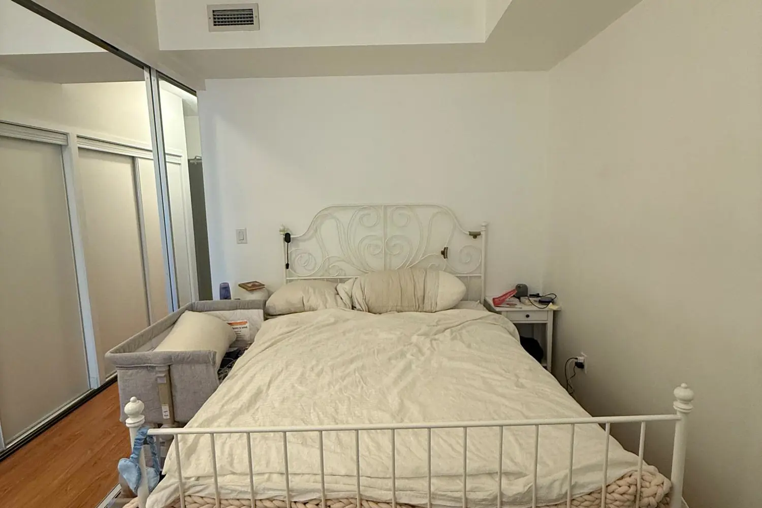 Additional image 11 of 8 Telegram Mews 335