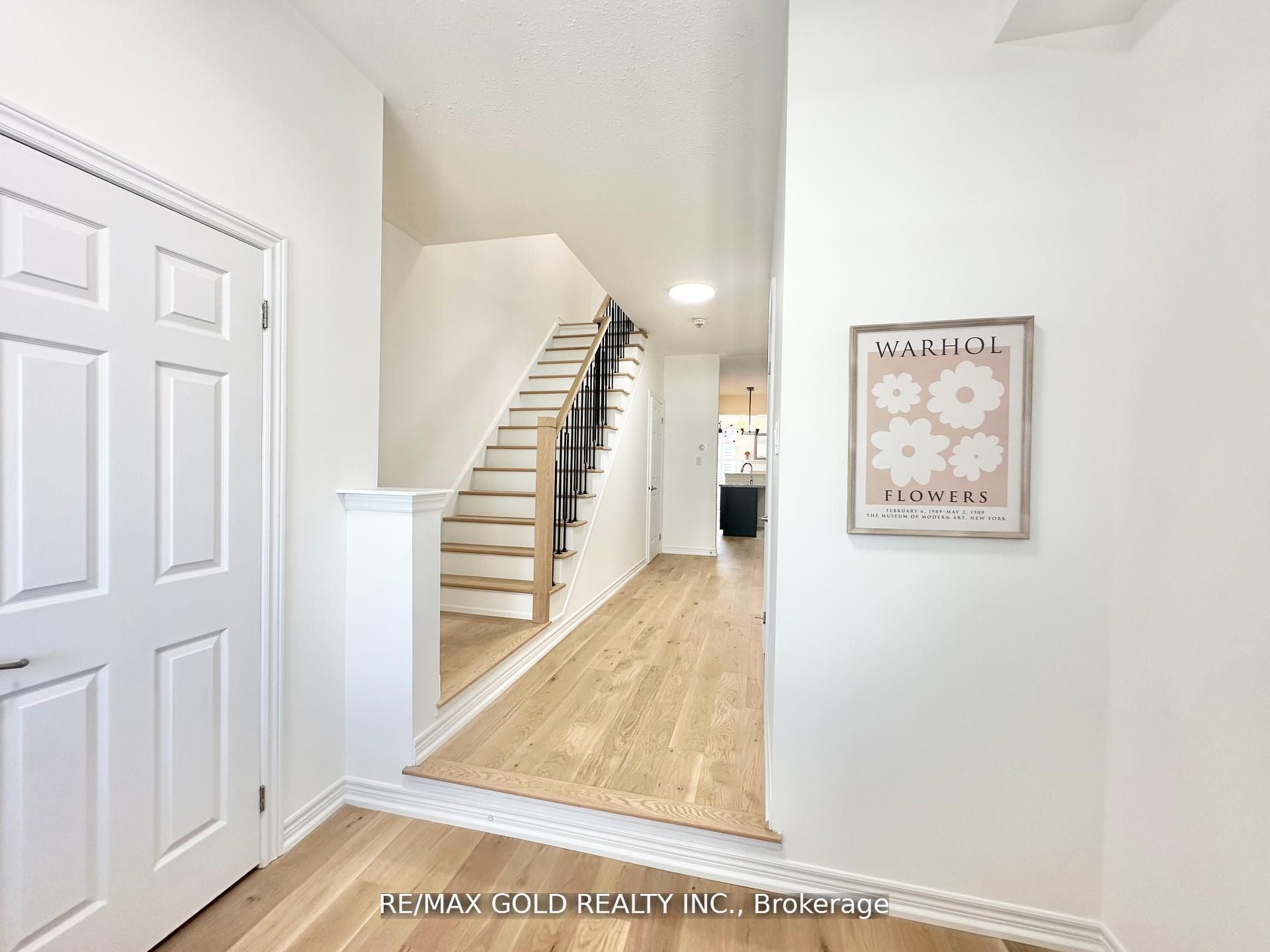 Additional image 3 of 111 Huguenot Road, Oakville, ON, L6H 0M3