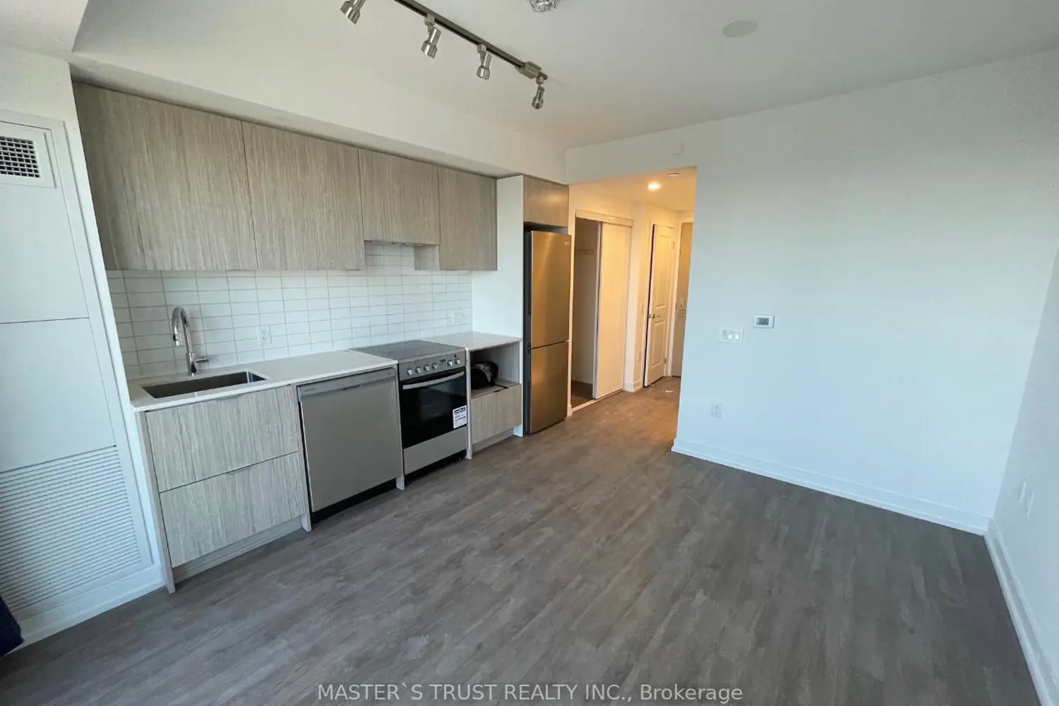 Additional image 2 of 395 Bloor Street 2609