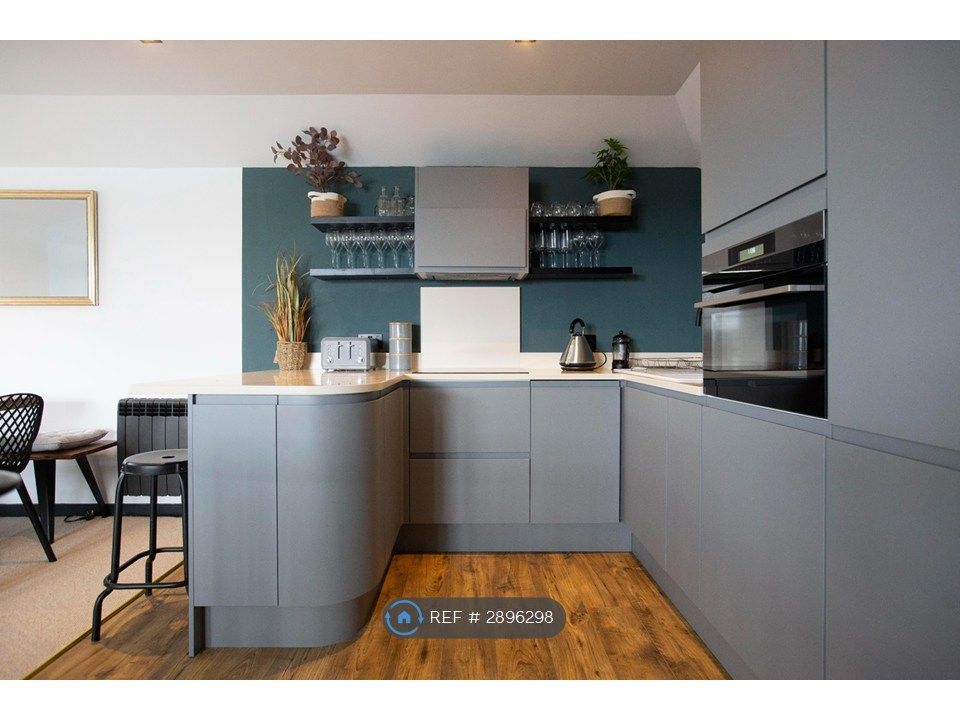 Additional image 2 of 4 bed terraced house to rentGeachs Cottage, Falmouth TR11
