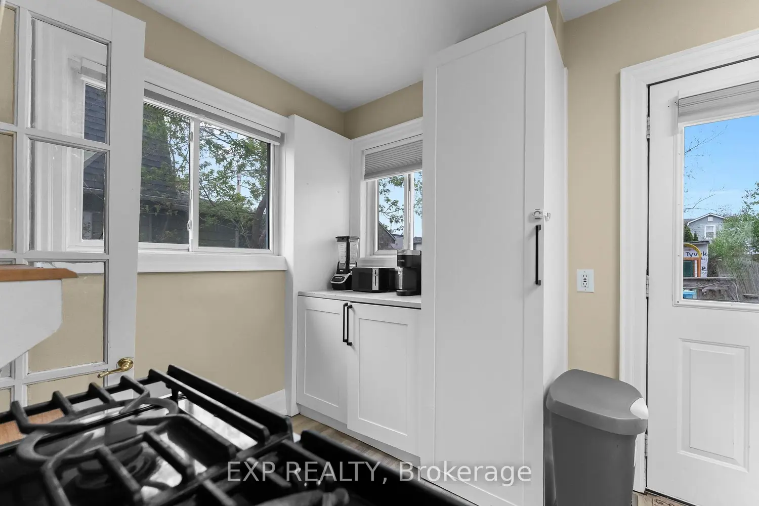 Additional image 7 of 4292 Ferguson Street