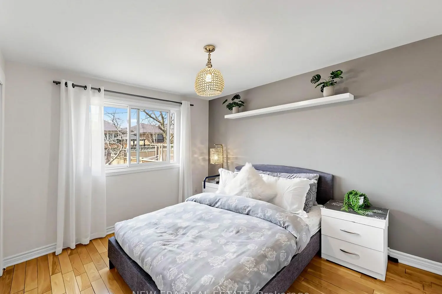 Additional image 8 of 4246 Bloor Street