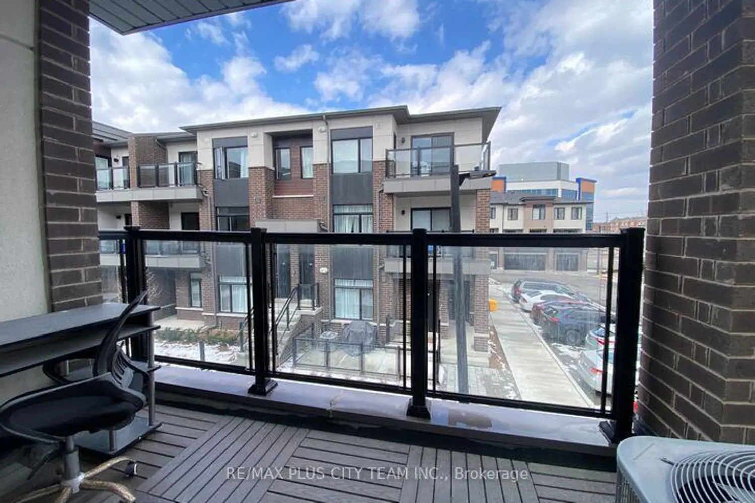 Additional image 7 of 1695 Dersan Street