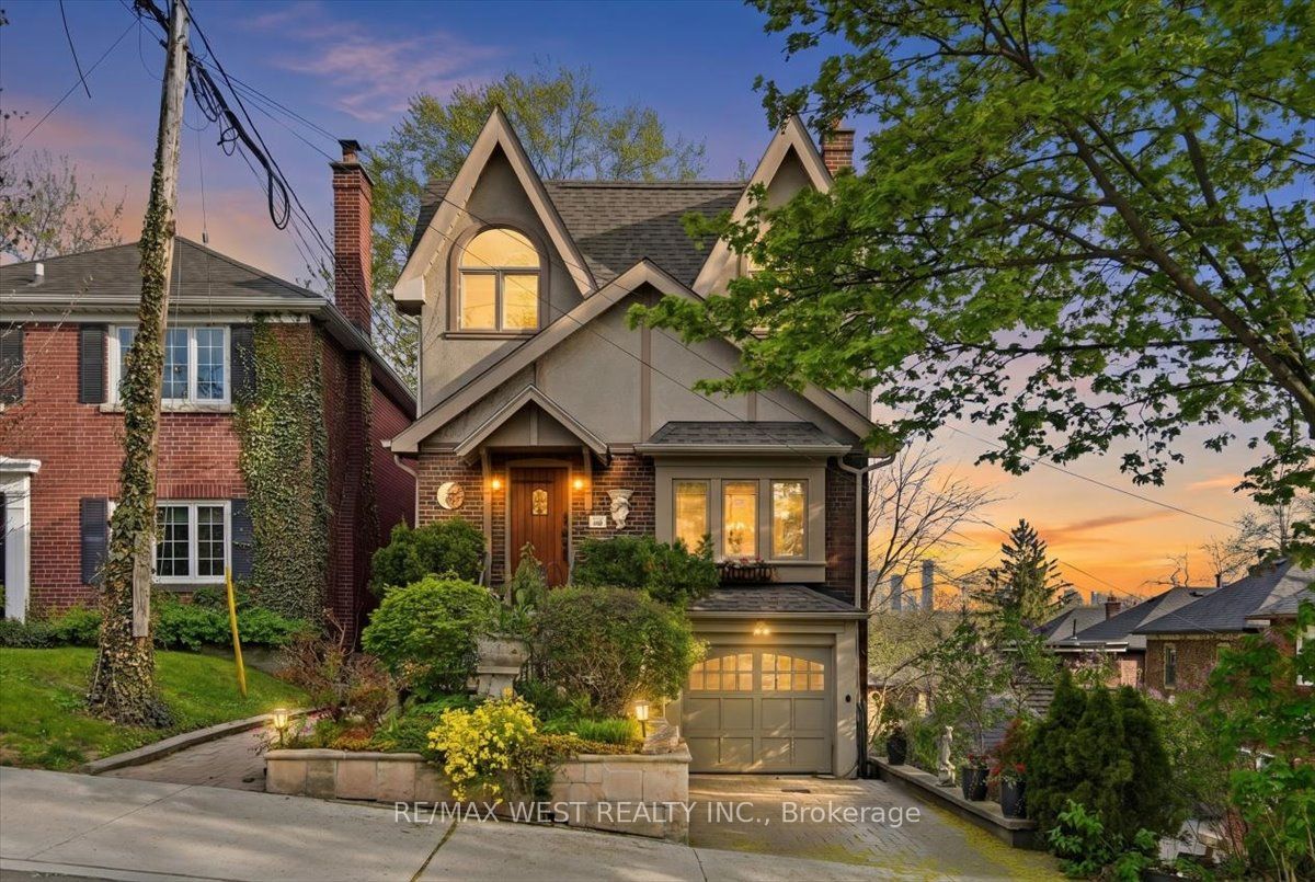 69 Mayfield Avenue, Toronto, ON, M6S 1K4