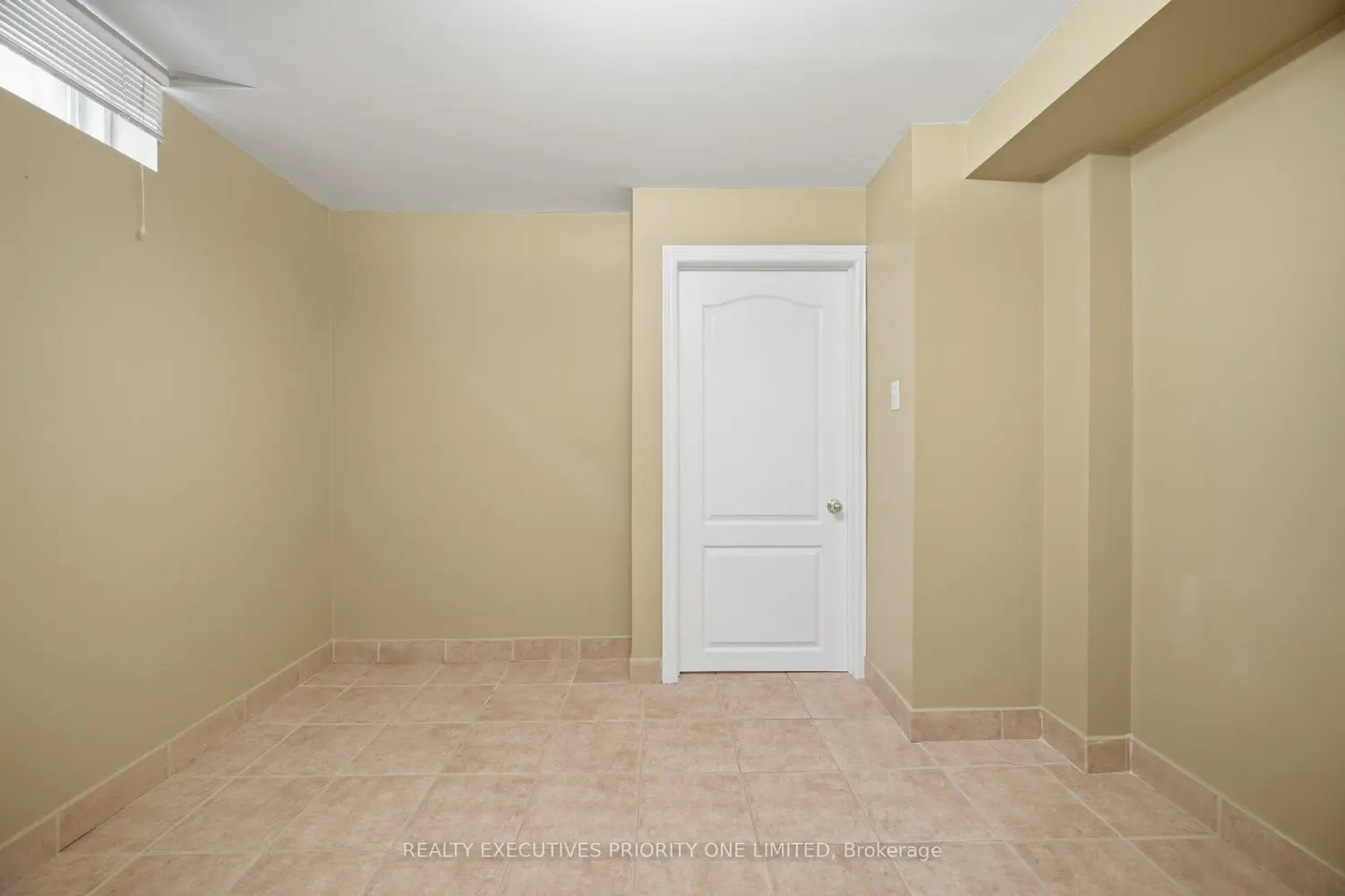Additional image 18 of 222 Caproni Drive