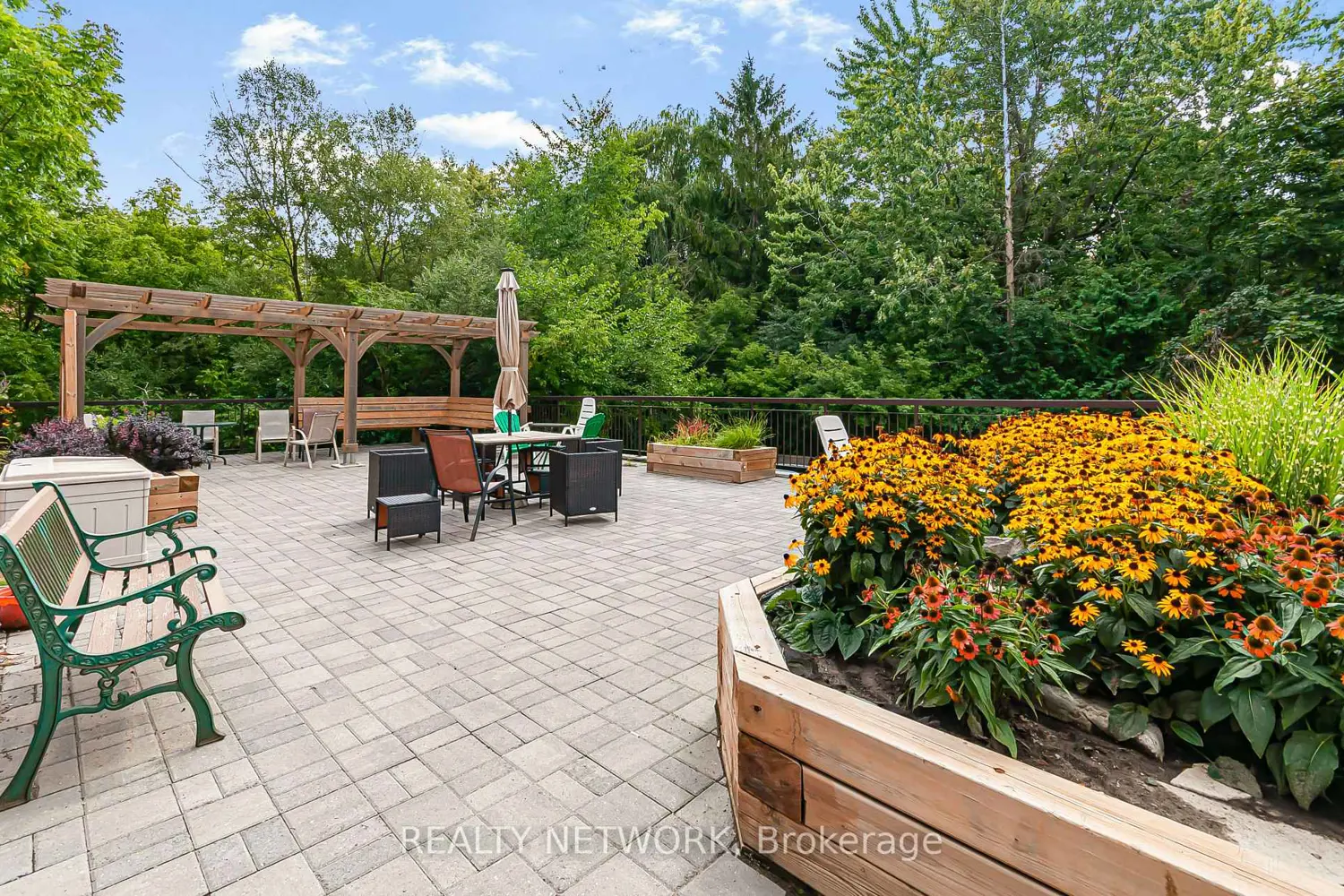 Additional image 19 of 249 Major Mackenzie Drive 106