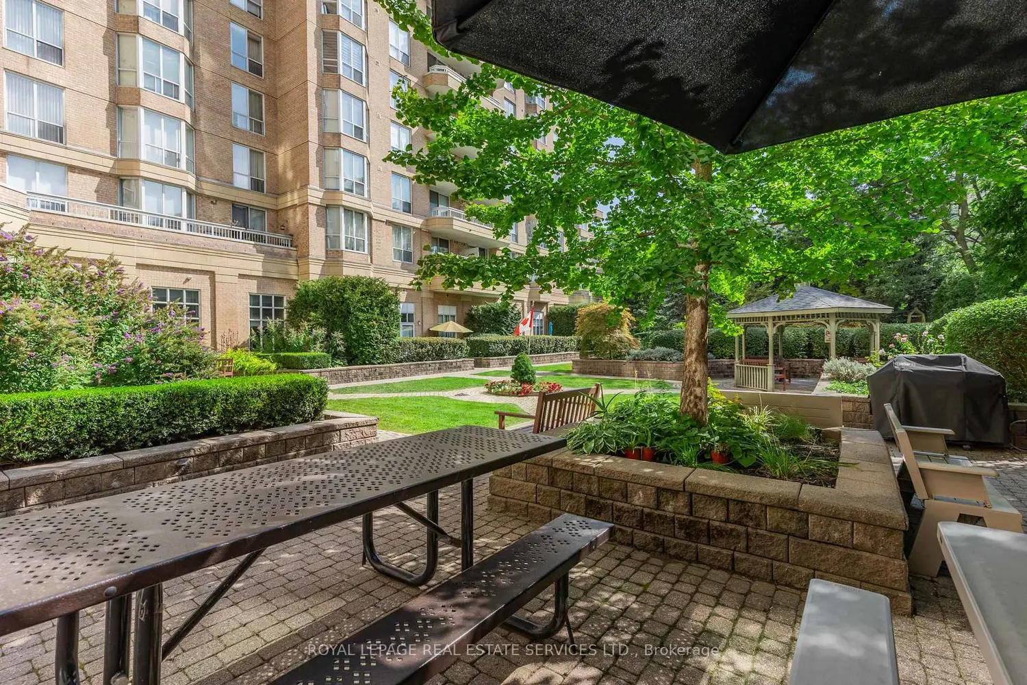 Additional image 7 of 11 Thorncliffe Park Drive 202