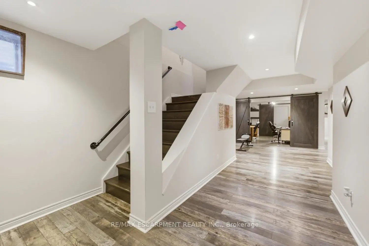Additional image 17 of 64 Onyx Court
