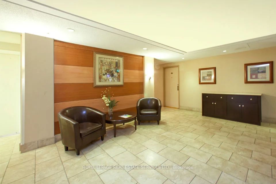 Additional image 3 of 511-1 Cedarwoods Crescent, Kitchener, ON, N2C 2L8