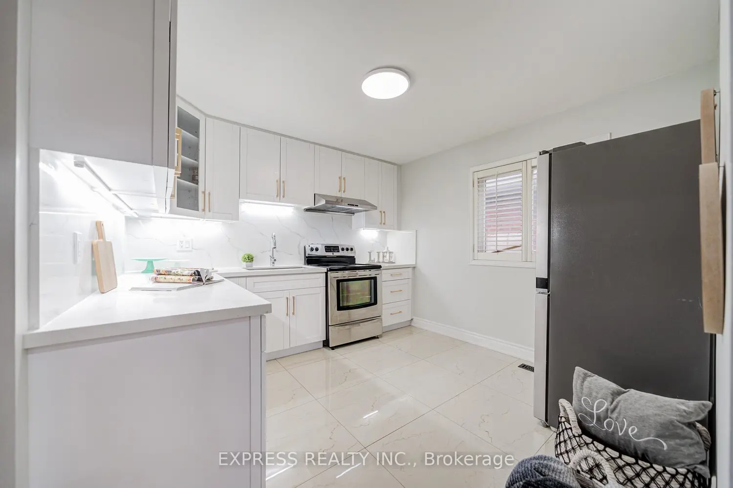 Additional image 5 of 61 Trothen Circle
