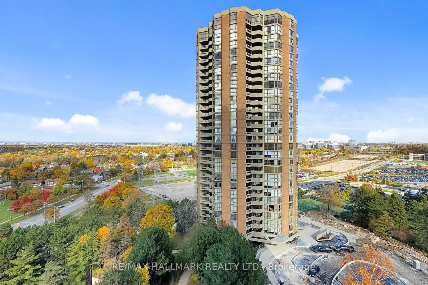 Additional image 18 of 89 Skymark Drive 1610