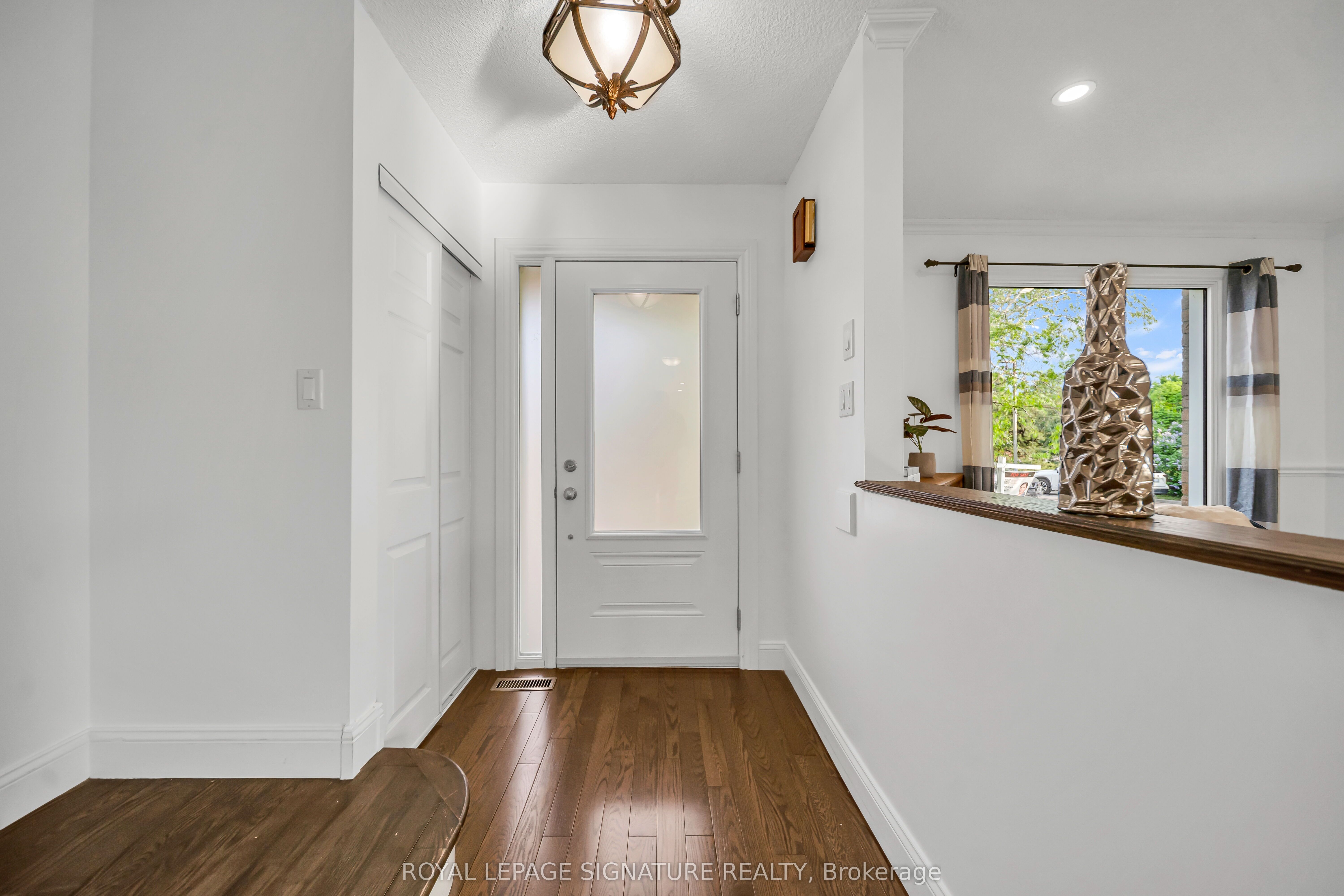 Additional image 5 of 2479 Grindstone Court, Mississauga, ON, L5L 3K8