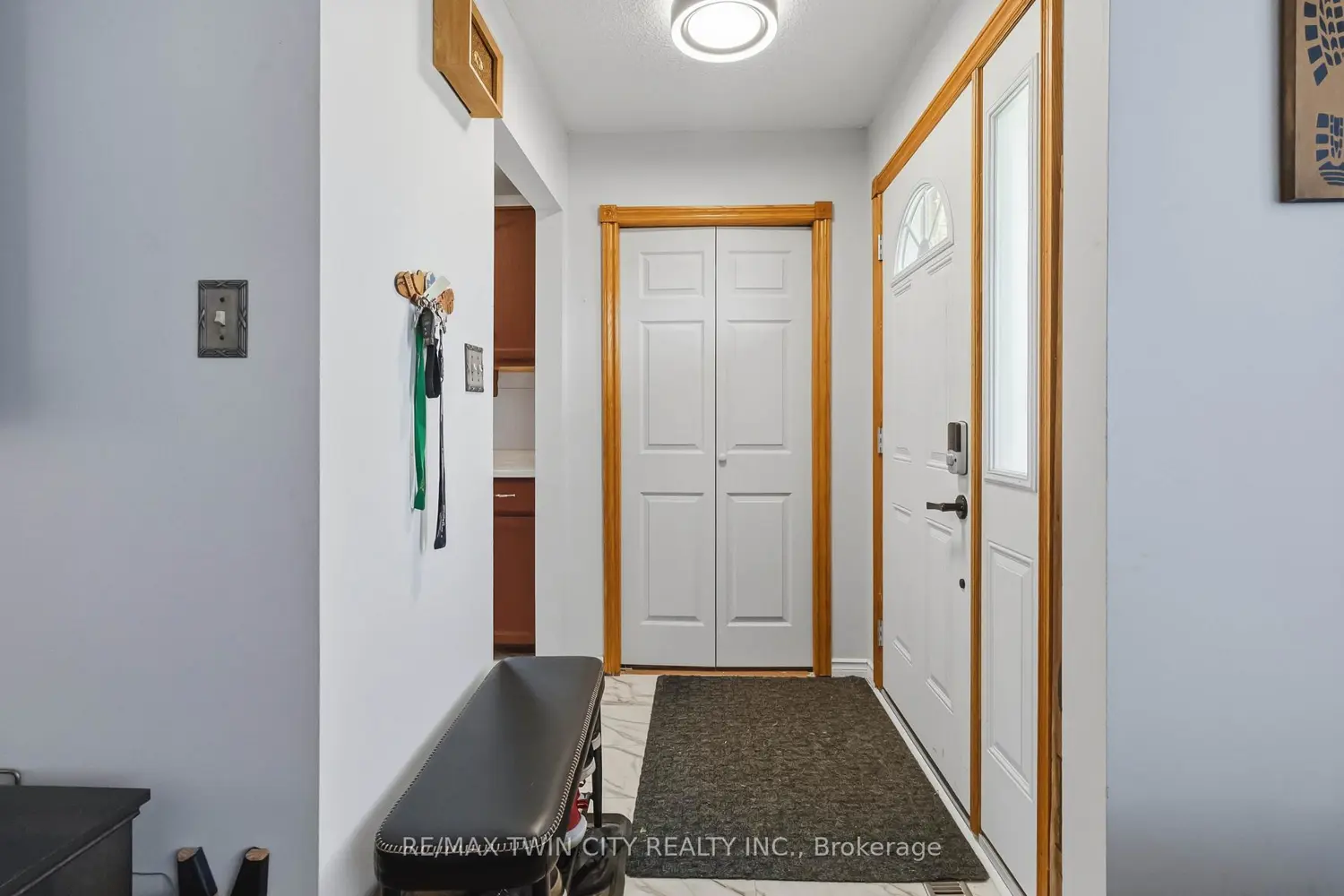 47 Abeles Avenue photo 2