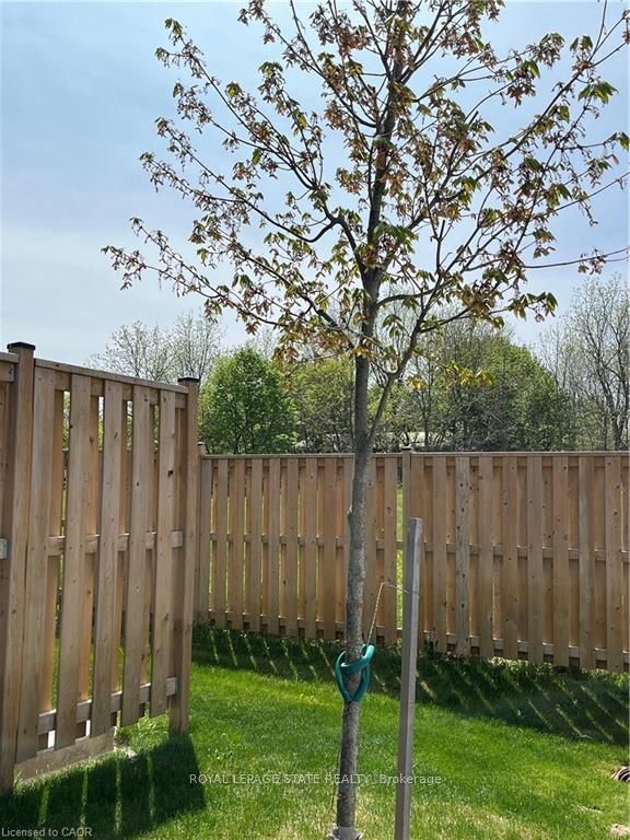 Additional image 3 of 37 Barley Lane, Hamilton, ON, L9K 0K1