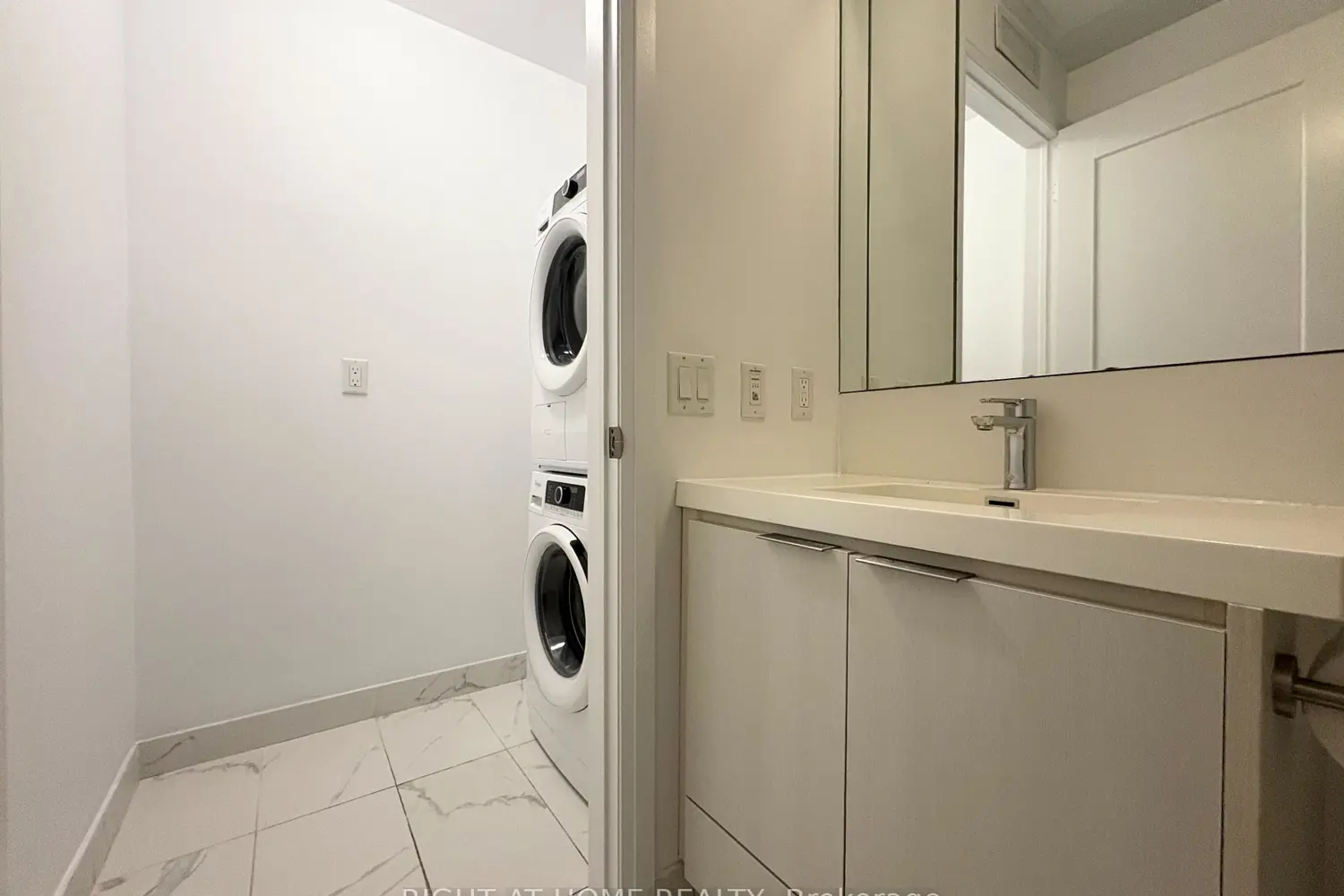 Additional image 9 of 101 Erskine Avenue 308