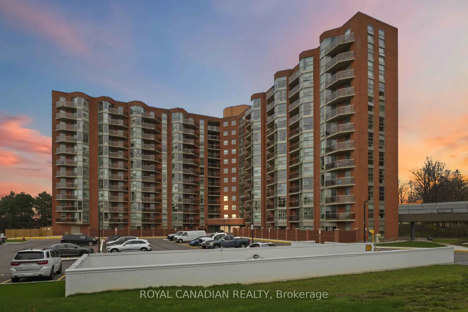 20 Dean Park Road 510