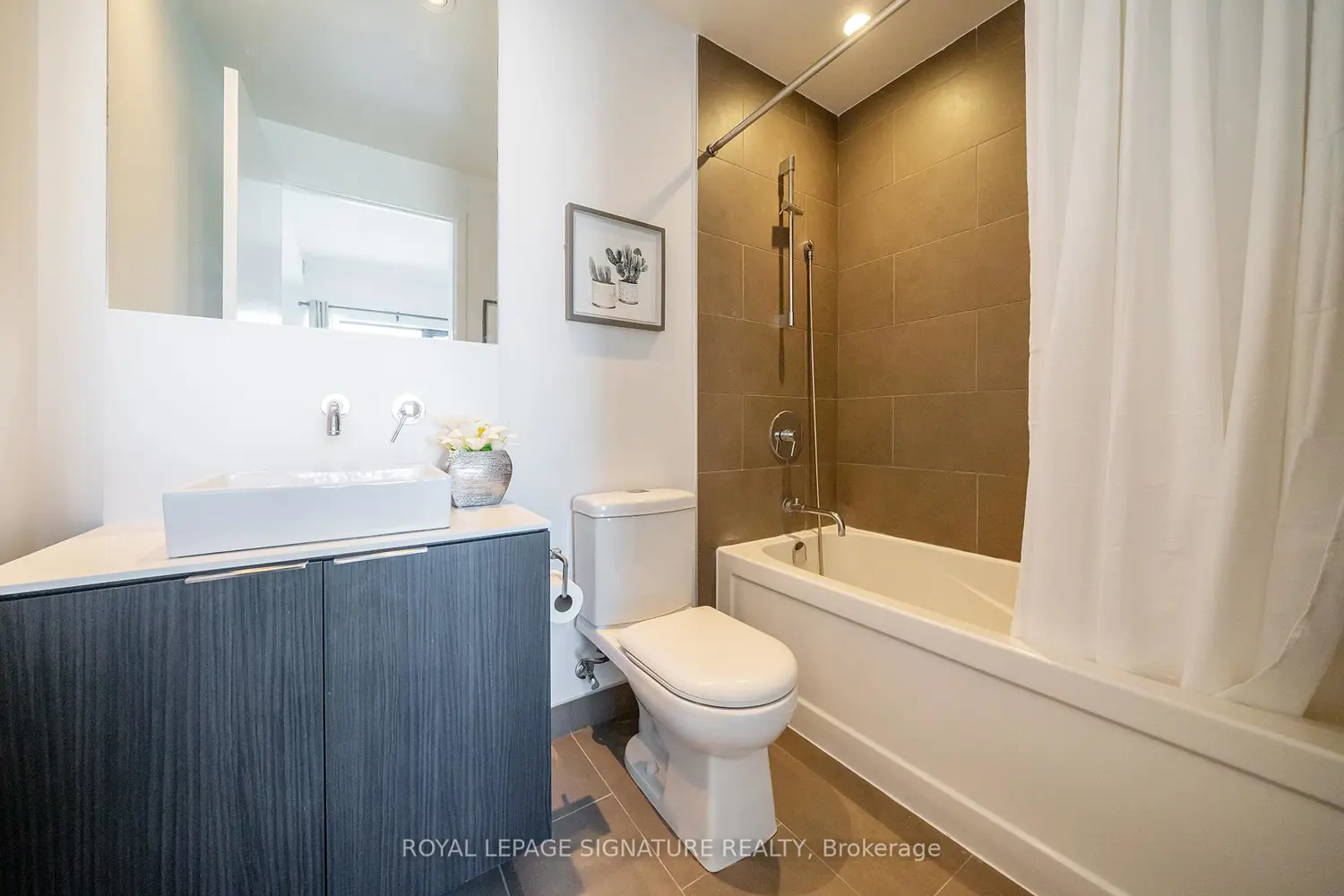 Additional image 9 of 159 Dundas Street 2707