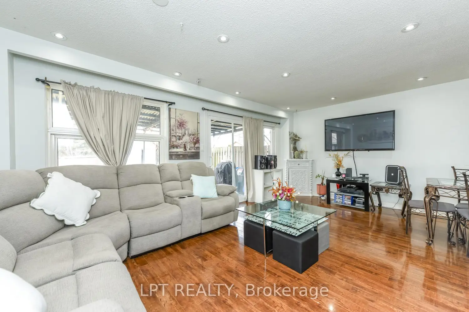 Additional image 6 of 7101 Codlin Avenue