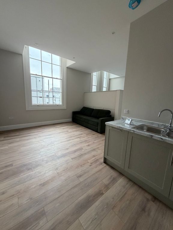 Additional image 12 of Studio to rentOld Custom House, Hull HU1