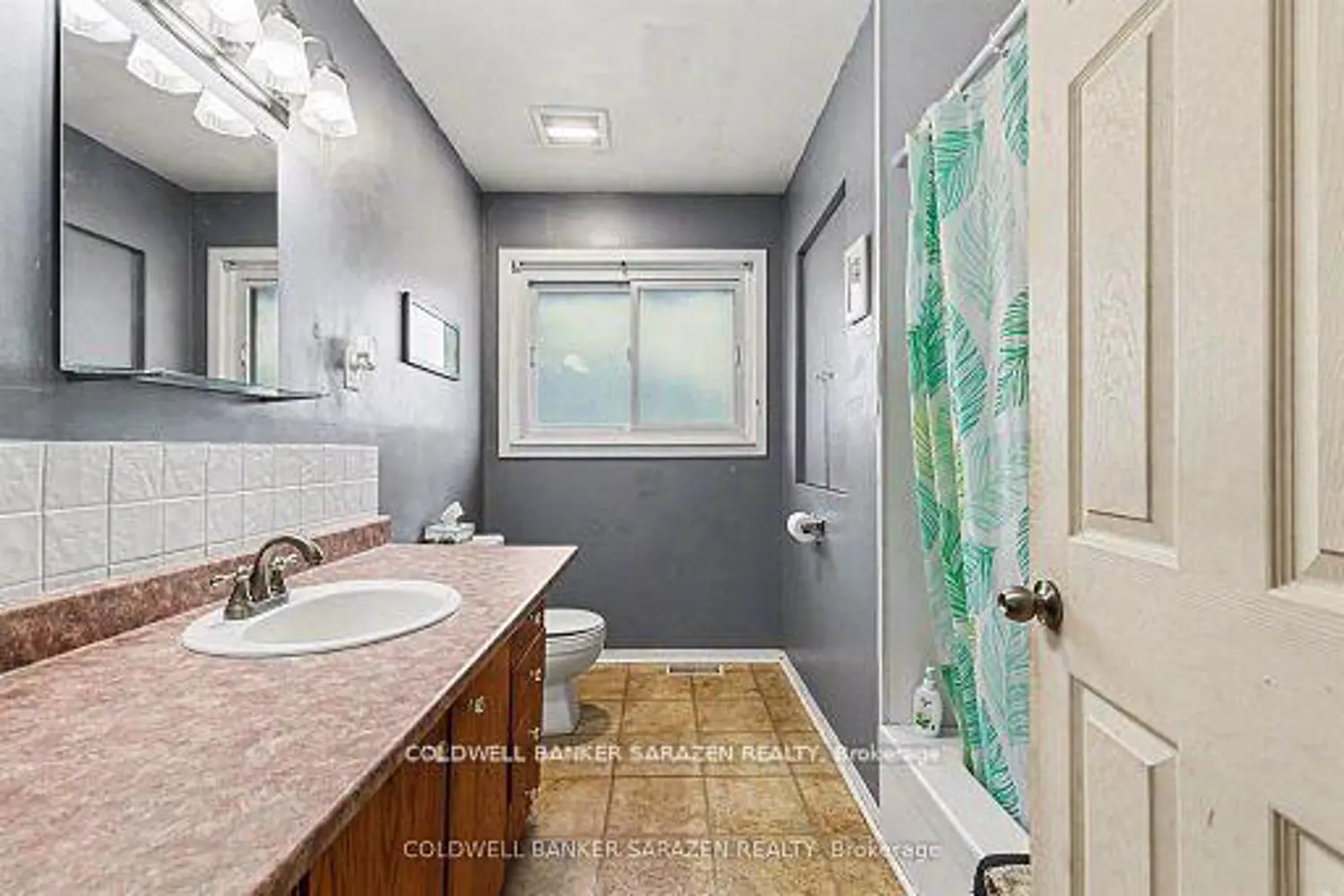 Additional image 8 of 2091 Lenester Avenue