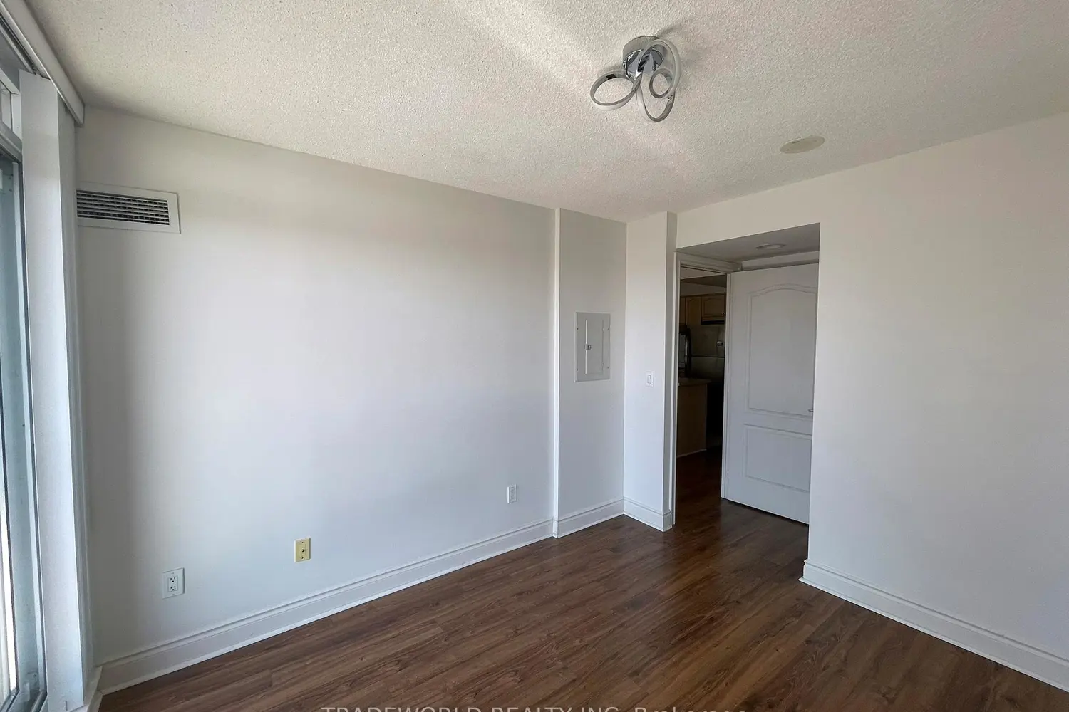 Additional image 12 of 60 Brian Harrison Way 2703