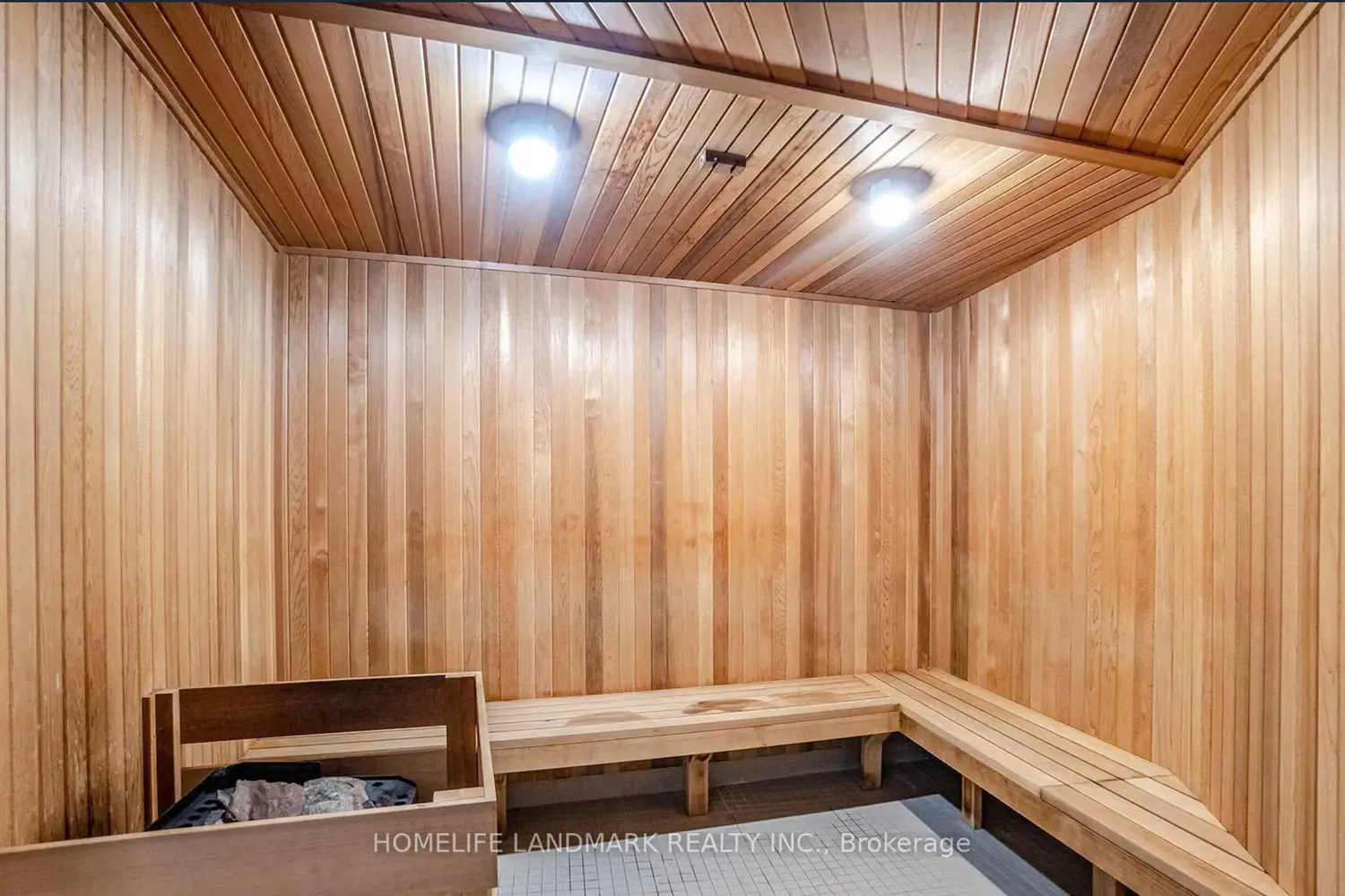 Additional image 13 of 38 Iannuzzi Street 1701