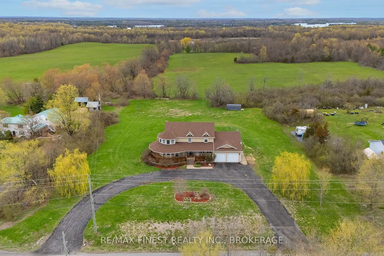 Additional image 19 of 2716 Round Lake Road