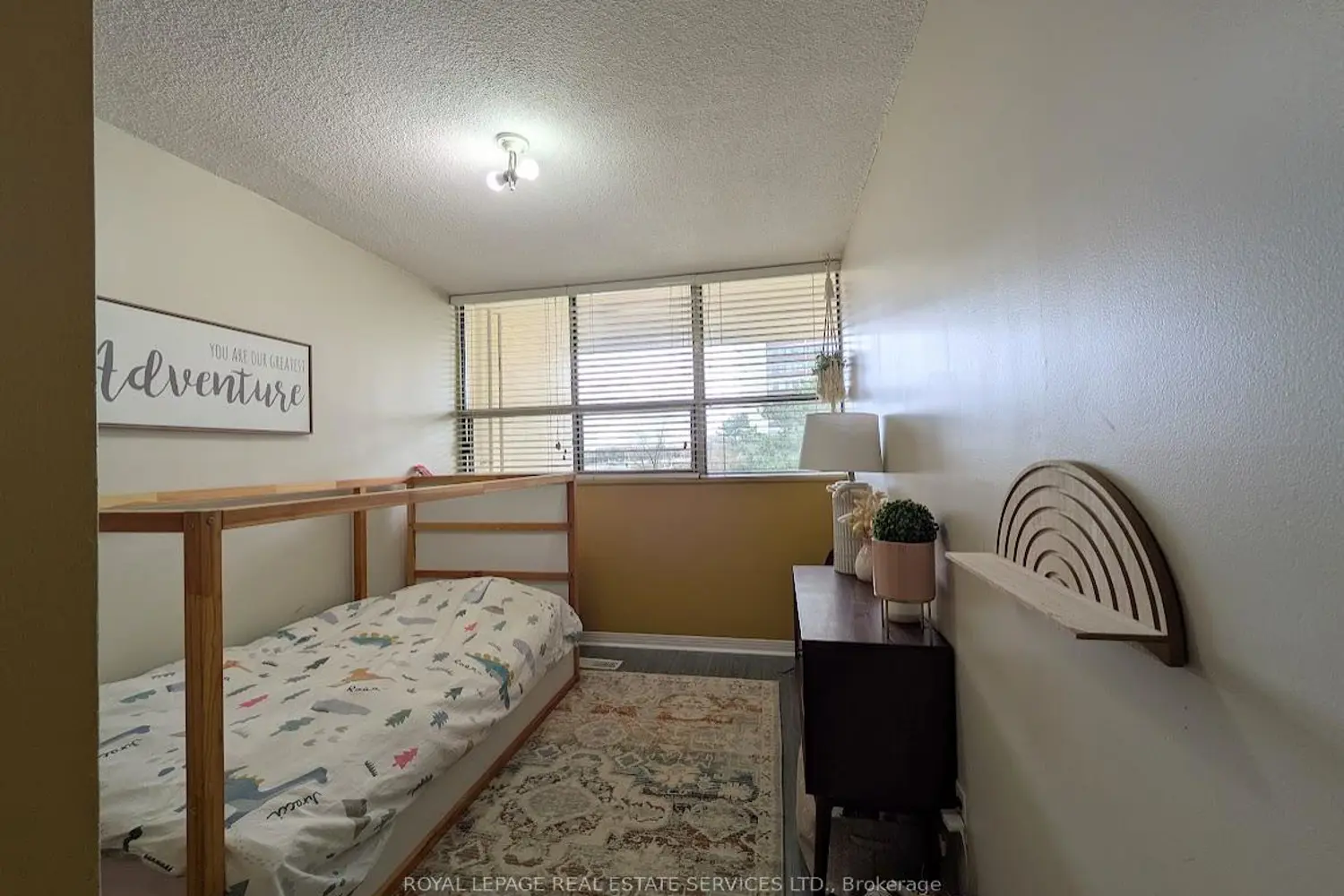 Additional image 16 of 1300 Marlborough Court 325